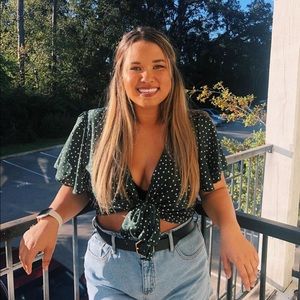 Meet your Posher, Maddie